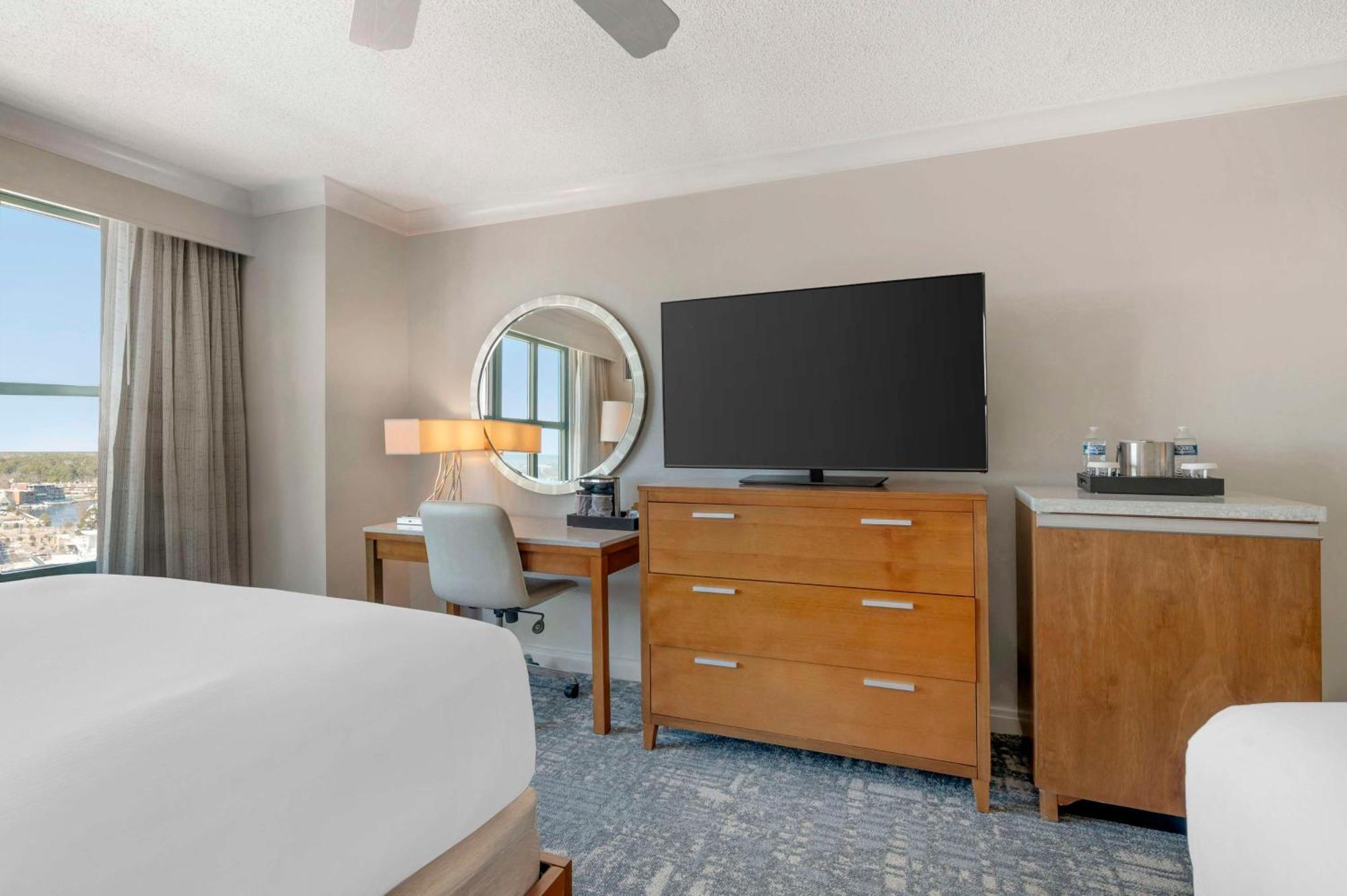 Hilton Virginia Beach Oceanfront Exterior photo