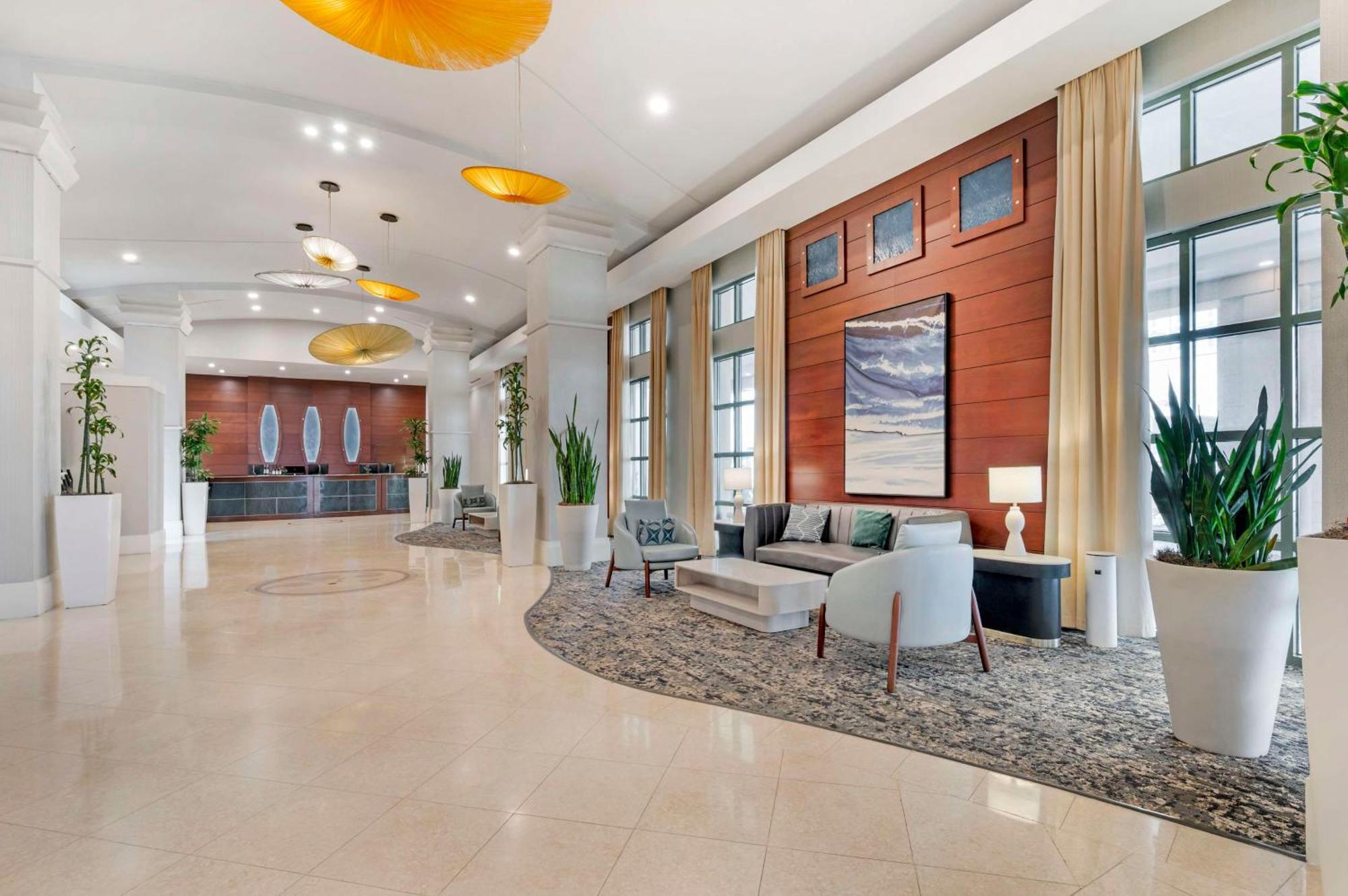Hilton Virginia Beach Oceanfront Exterior photo